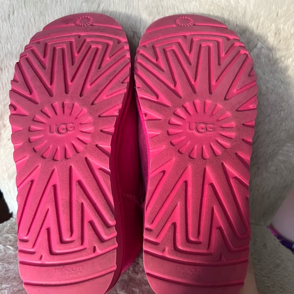 RARE UGG Classic Ultra Mini Boot PINK - Picture 3 of 8